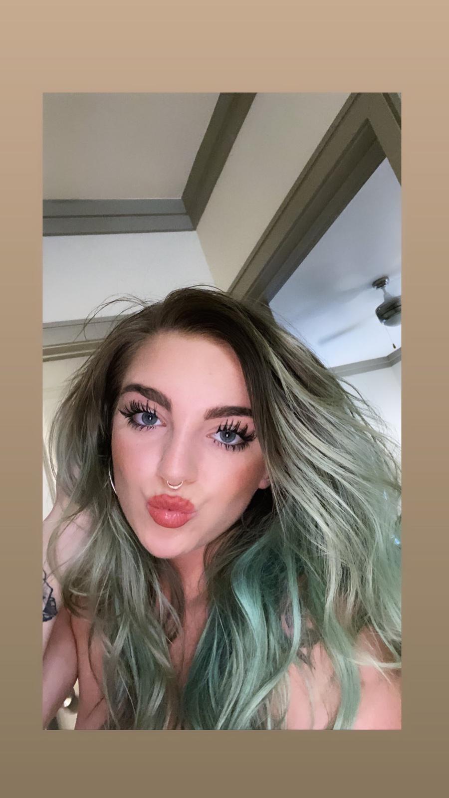 My place ... your place, either way I’m down for a good fuck My place ... your place, either way I’m down for a good fuck