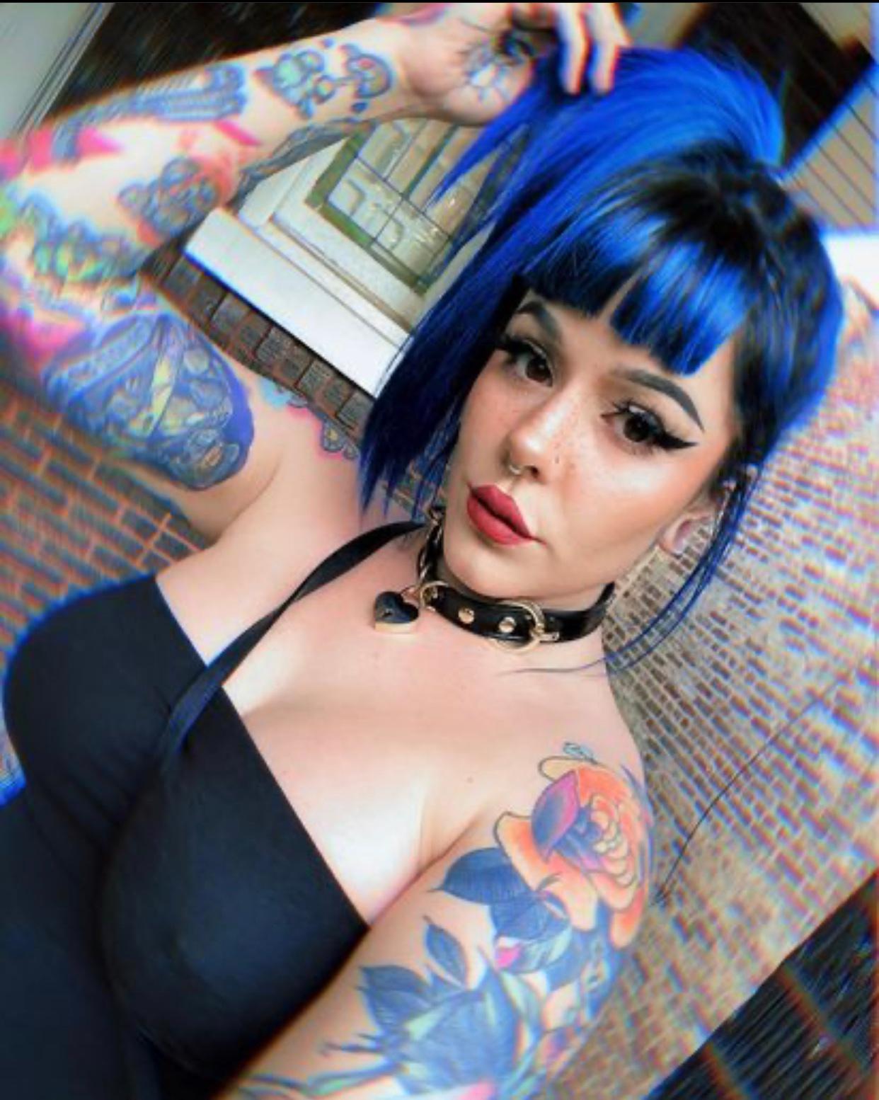 Female escort Female escort