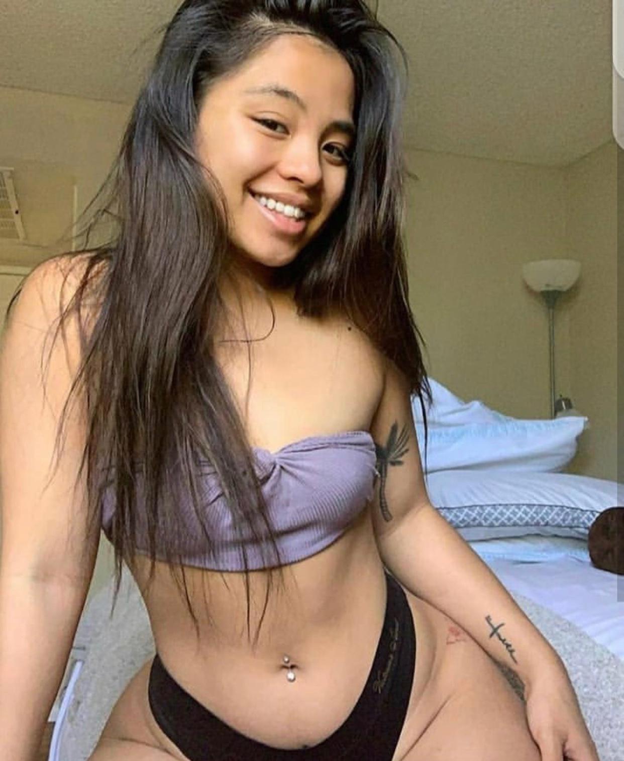 Iβm available for hookup ππ₯°π Iβm available for hookup ππ₯°π