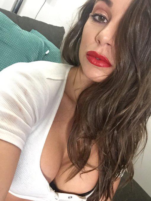 Available for sex hookup Available for sex hookup