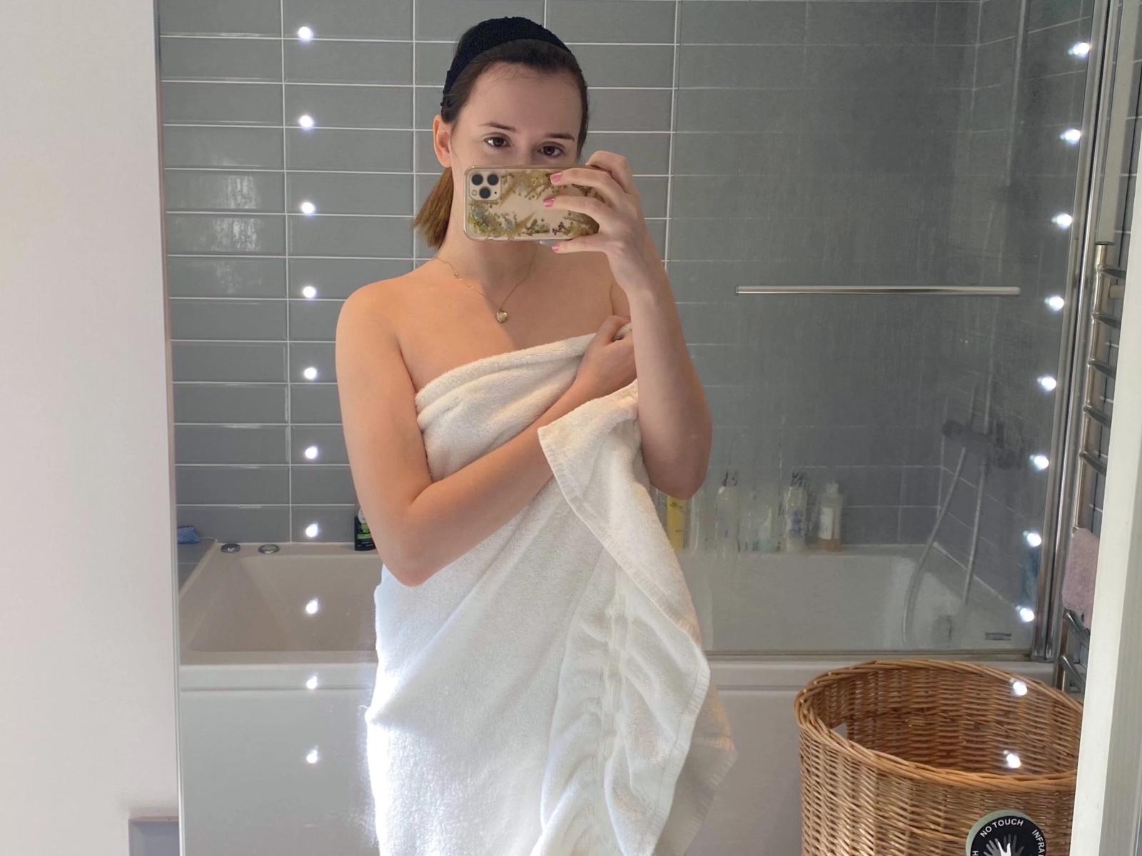 Towel flashing