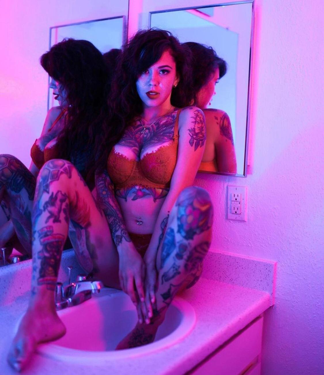 Available for hookup Available for hookup