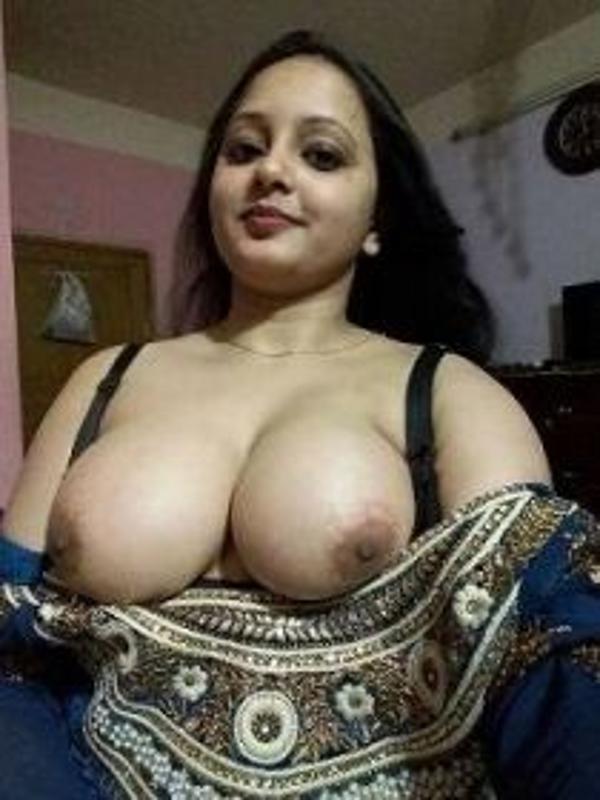 💖❣️💖❣️💖Indian Girl Ready for Discrete CAR Blow Job ✅ Special Rate : $30/1Hr💖❣️💖❣️💖