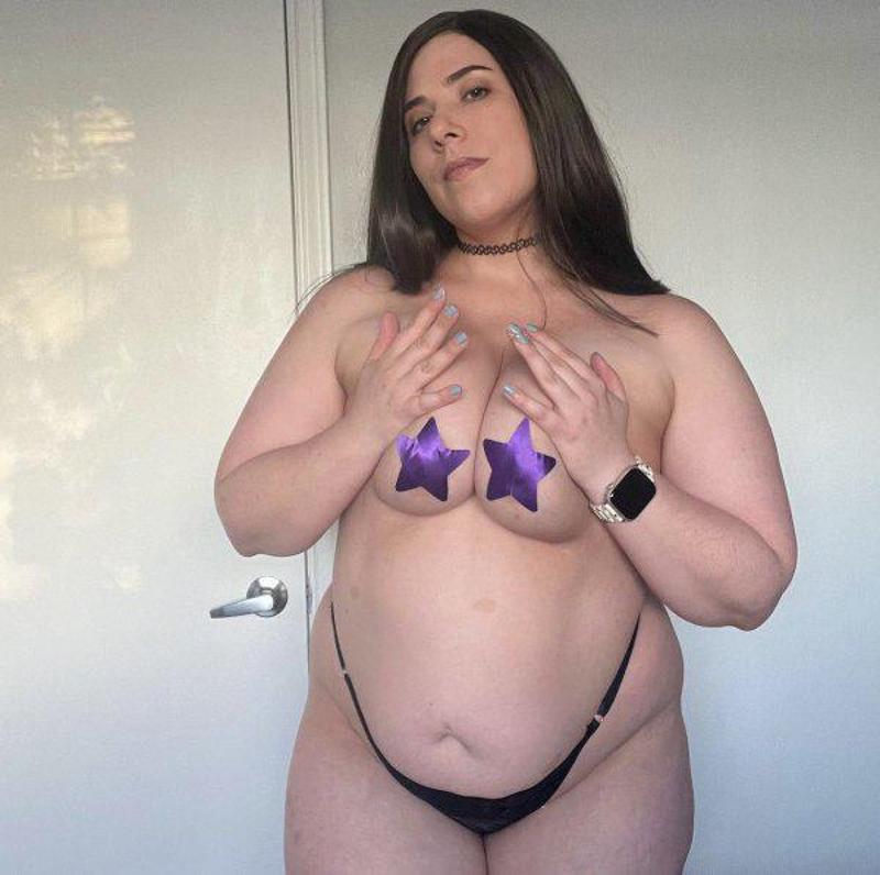 I’m available 24/7 Incall and outcall 😘 💋