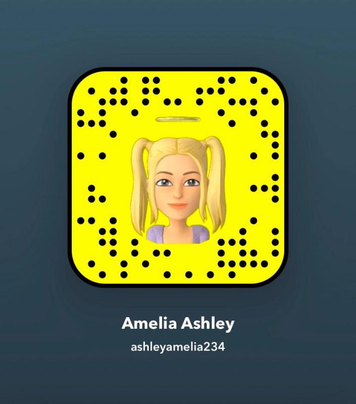 Available for massages and full sex satisfaction HMU on Snapchat:Ashleyamelia234