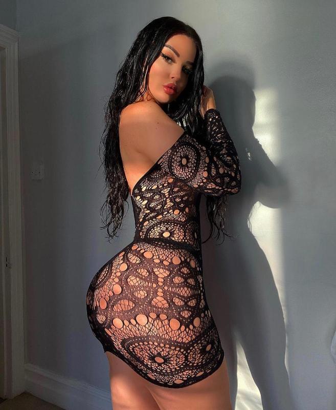 DOWN TO FUCK AND CHILL⁉️ HMU ON SNAPCHAT @isabellemille0