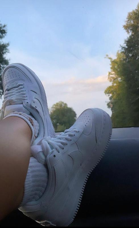 HOOKUP ASHLEY FULL/HALF SERVICE