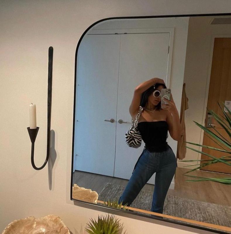 HMU for fun & naughty stuffs HMU on📱7198902208 or snap pweet21