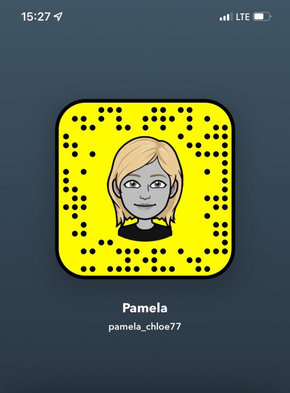 I’m down to fuck 🍆💦 snap pamela_chloe77