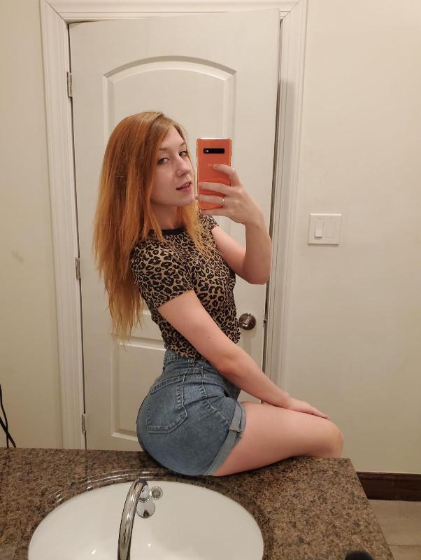 Redhead Sexy and hot 🥵🍑😍🍆👅