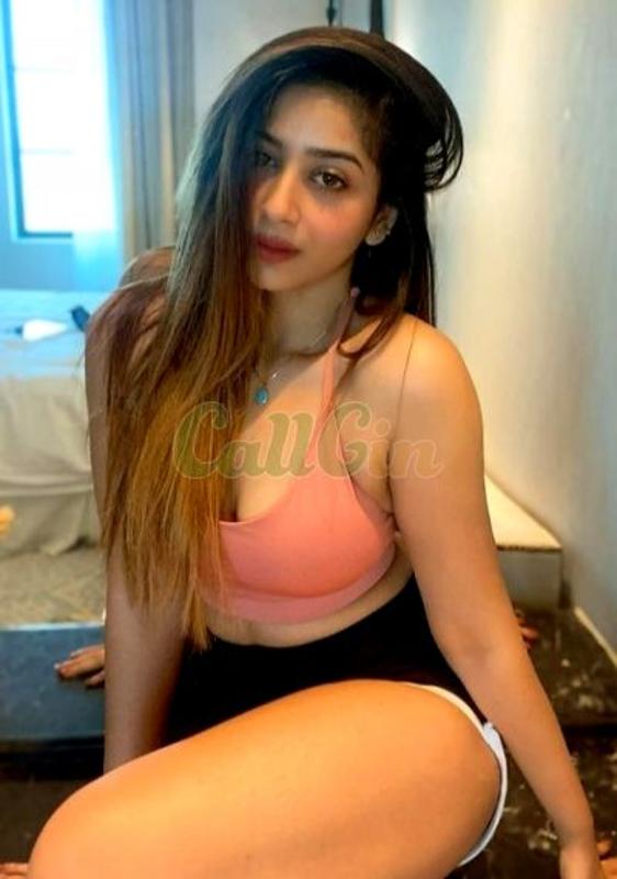 Call Girls In Rangpuri Mahipalpur| 9667720917 | Escorts Service In Delhi Ncr,24Hrs