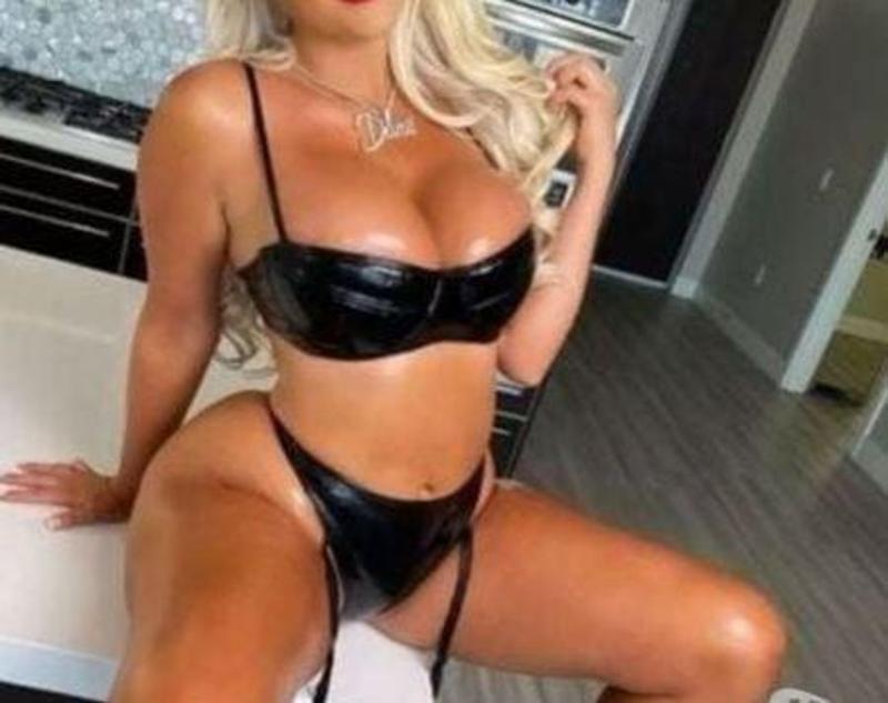 Sexy bombshell 👅 Real mistress 😍 KIM