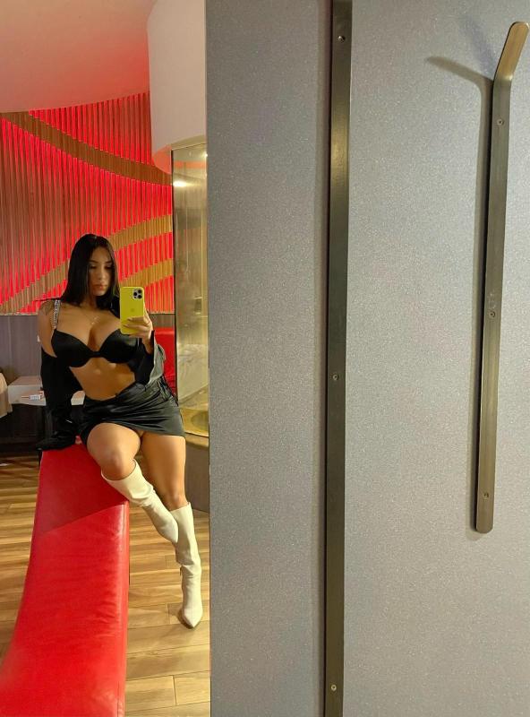 Im available baby write me love, $ incall and outcall