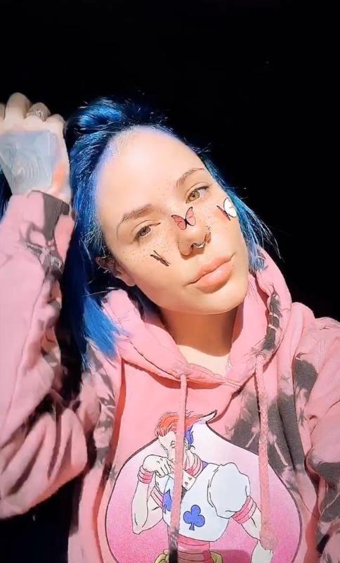 Looking for a sexy girl to have fun with am available