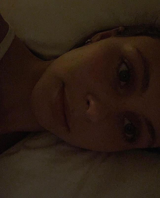 Hey daddy, wanna fuck? Hit me up now! Snapchat: katie-booth22