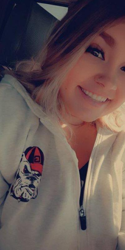 Honest and loyal hookup available 😍😍😍👩‍❤️‍👨