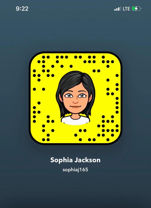 Down for fun hmu @sophiaj165👻 snap kik:soohiajvkson123 ❤️