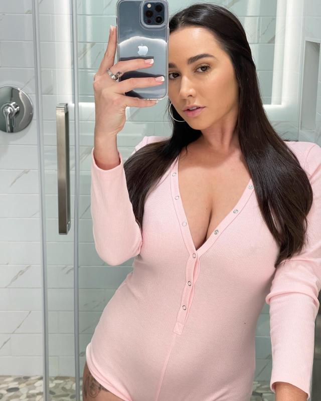 PAYHUB CITY GIRLS ESCORT AFFAIRS