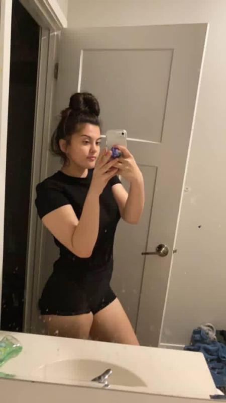 Let’s go naughty!!! 👅FUCKBUDDY available for hookup 😛