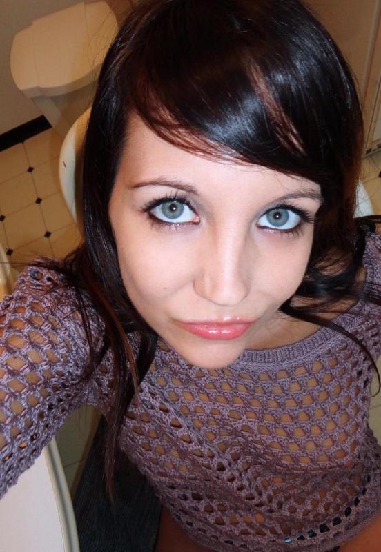 I’m new and available now you can text me