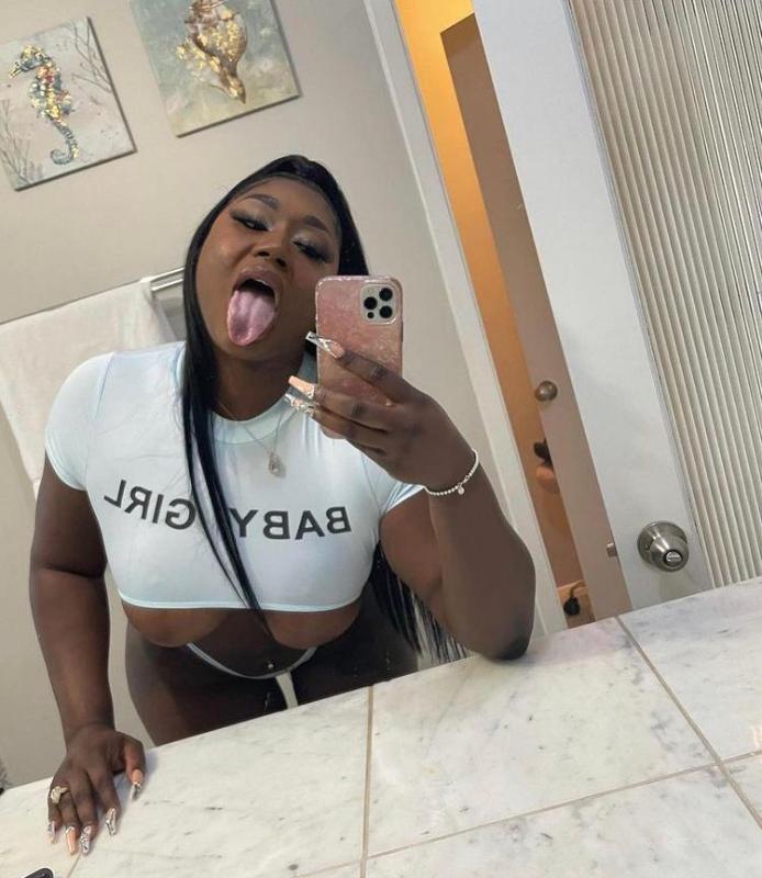 Pretty••••wet girl💕🍆safe skilled ✨