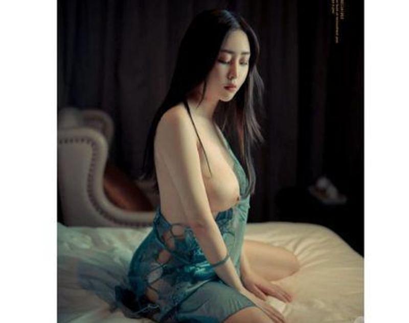 💖New ❤️ Sexy young oriental beauty girl massage N12