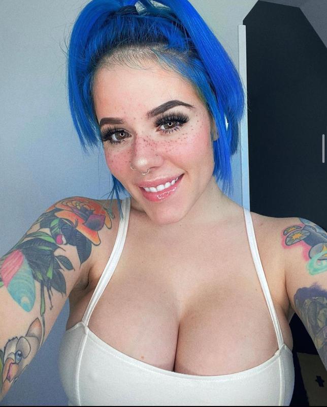 Horny🥵🥵😍🤩🔥