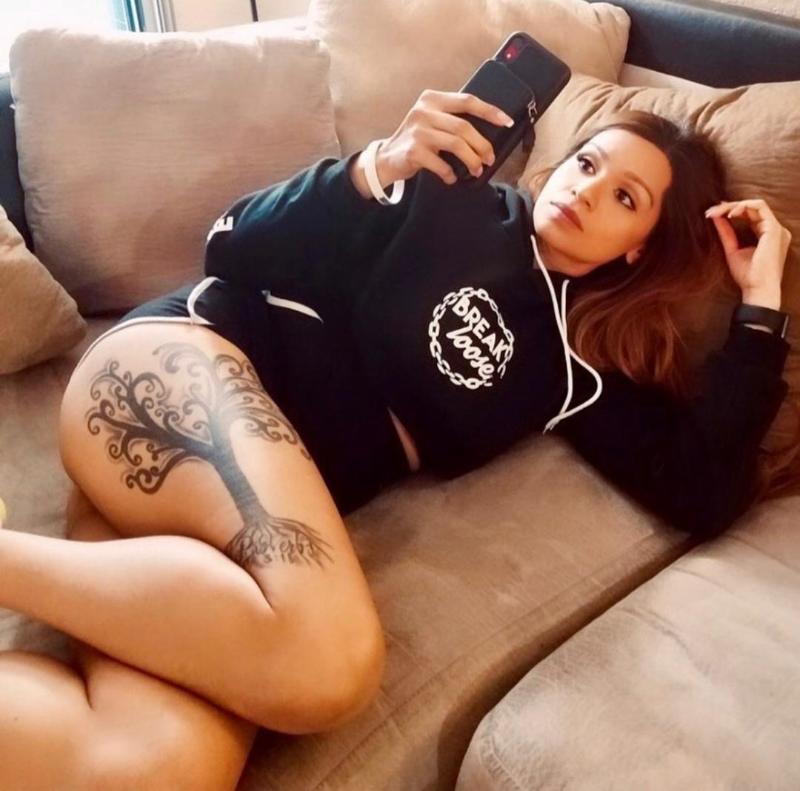 I’m available for hookup both Incall and outcall