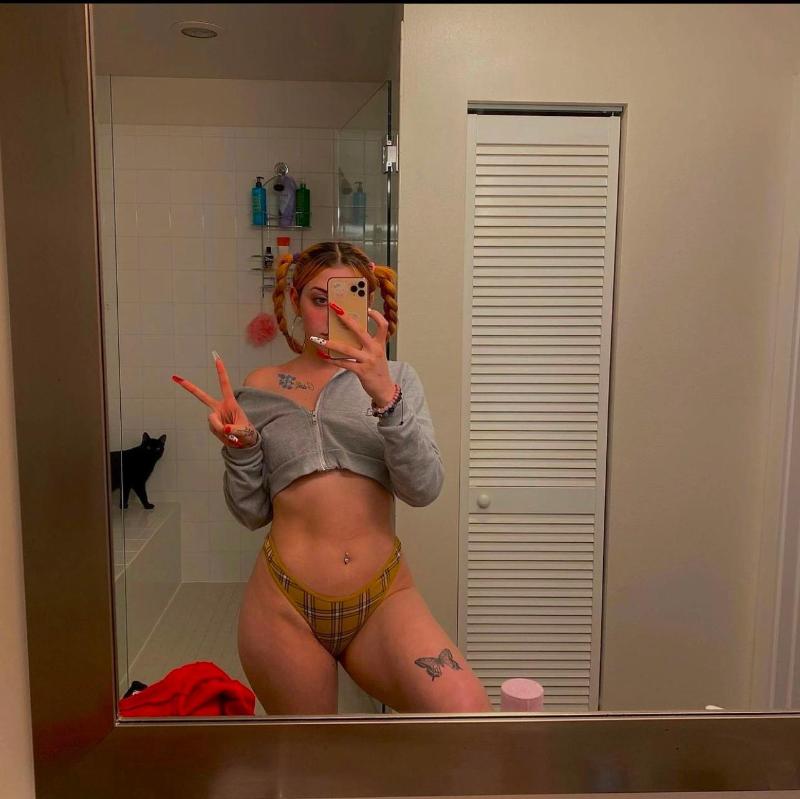 Need a dick in me real quick