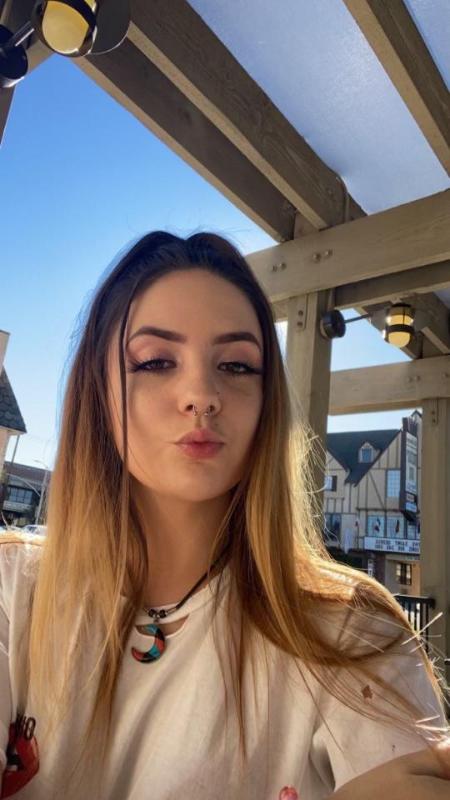 Text me on +1 4405498570