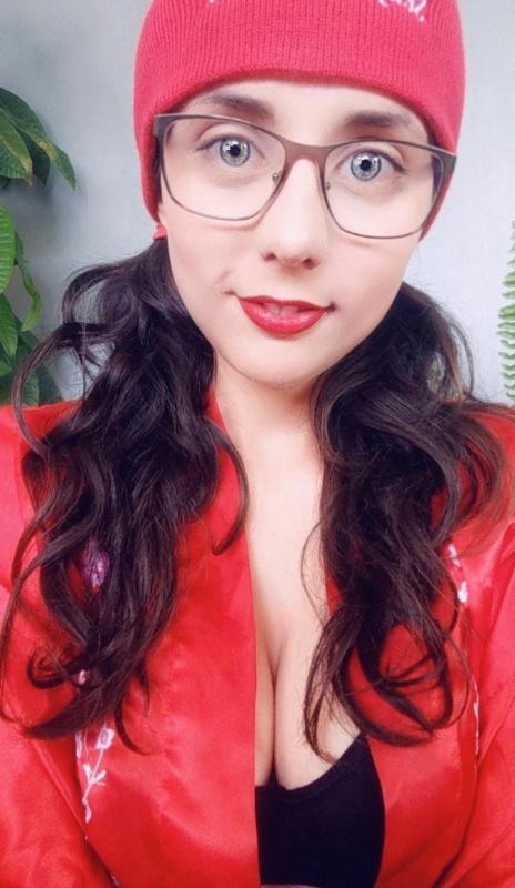 I'M AVAILABLE FOR BOTH INCALL AND OUTCALL SERVICE